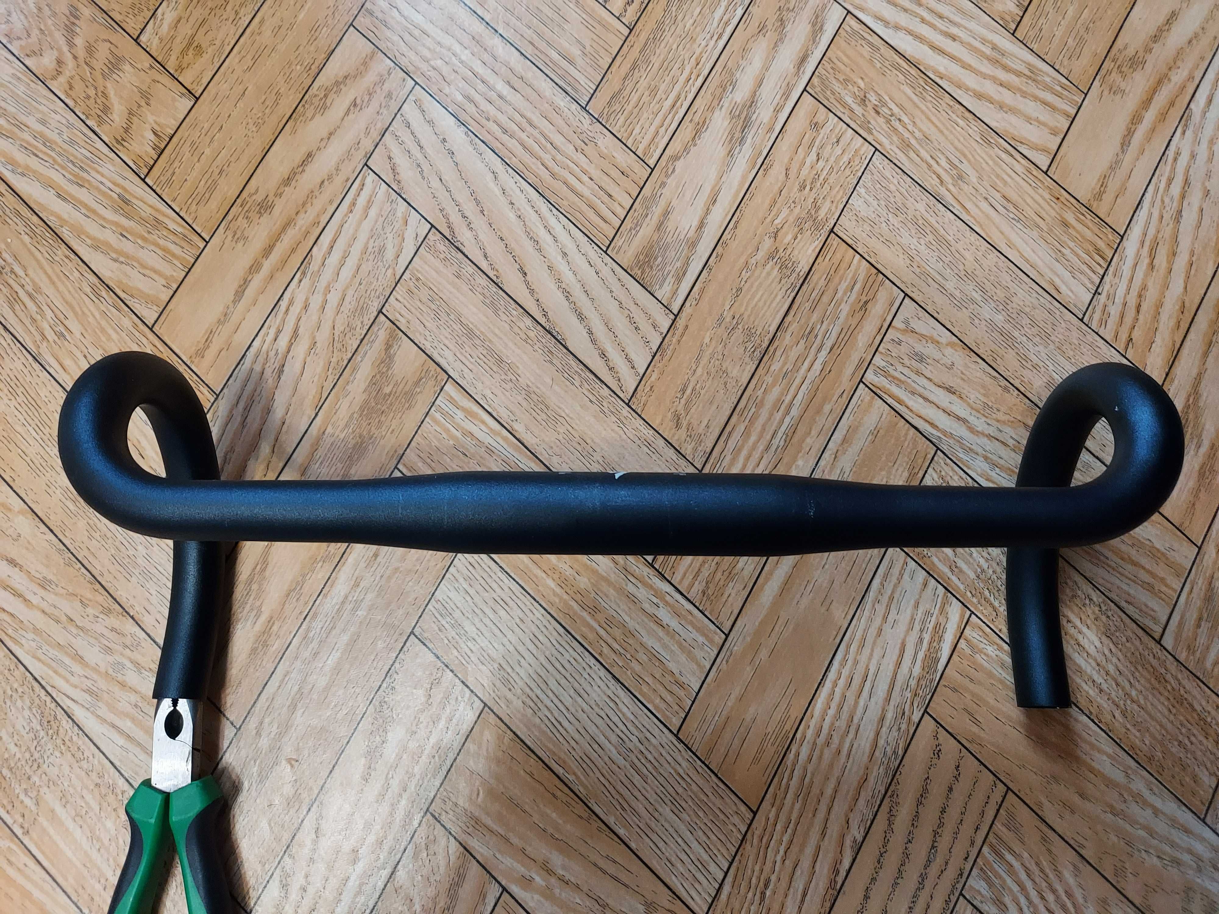 руль кермо для шосейного велосипеда Specialized Shallow Drop 420мм