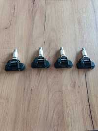 Czujniki TPMS Mercedes komplet x4