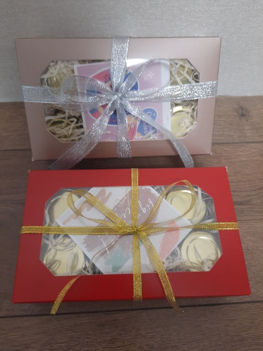 Подарунковий набір горіхи з медом