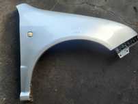Skoda Fabia 1 błotnik prawy przód srebrny 9102