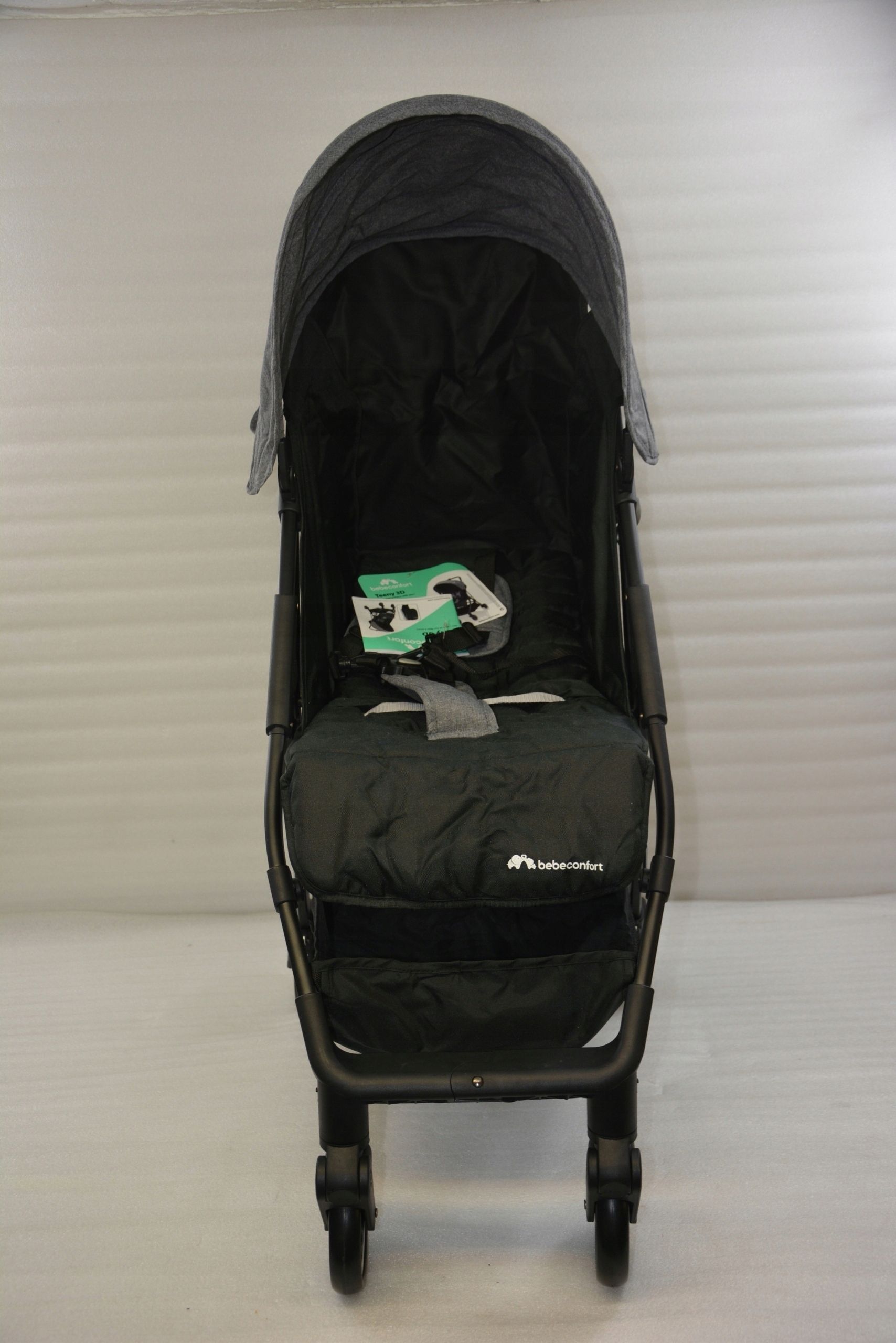Bebe Confort Teeny 3d lekki wózek spacerowy black