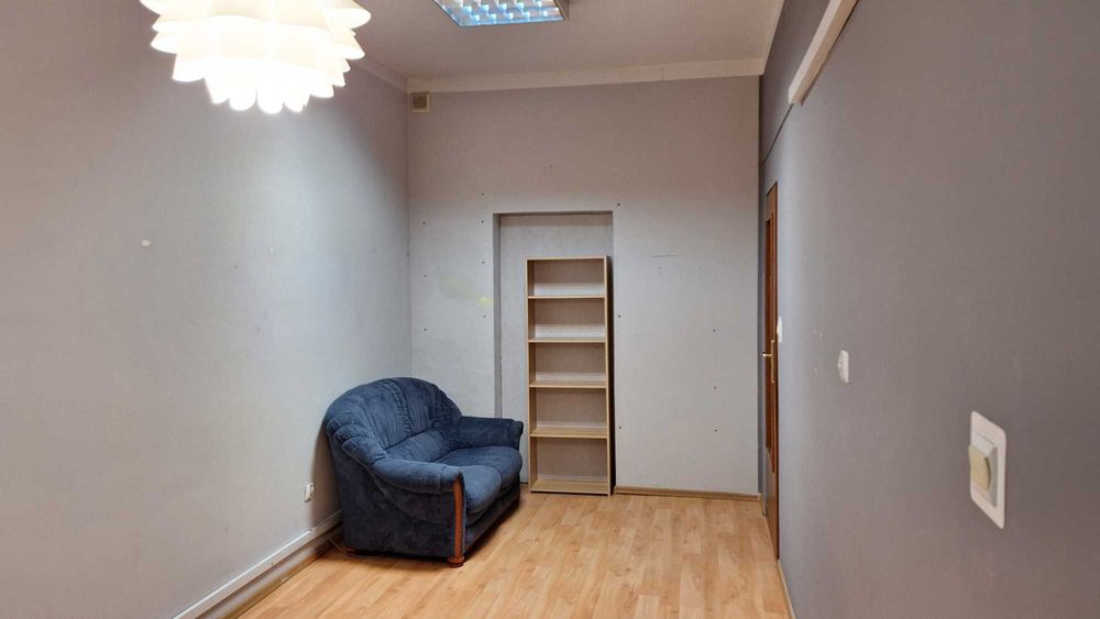 lokal usługowy 18 m2 ,