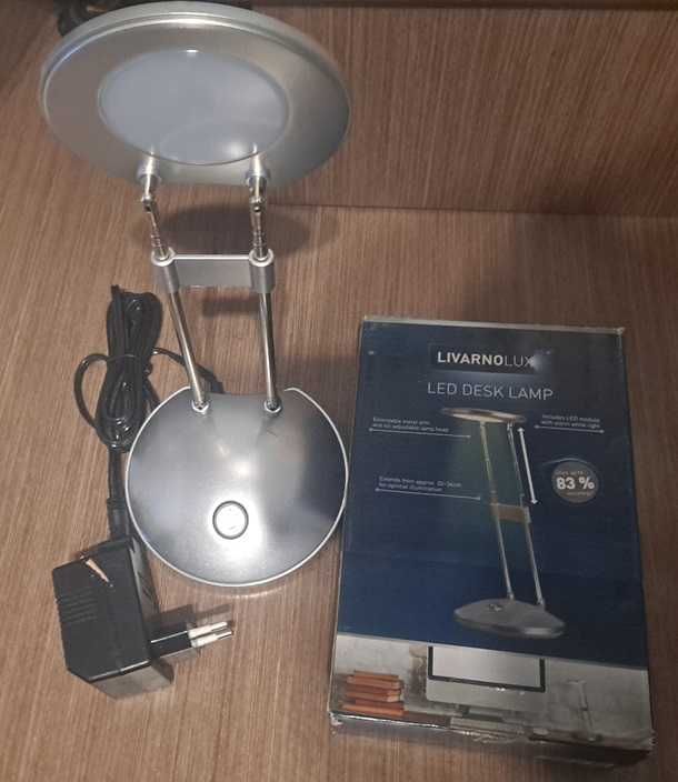 Lampka led biurkowa