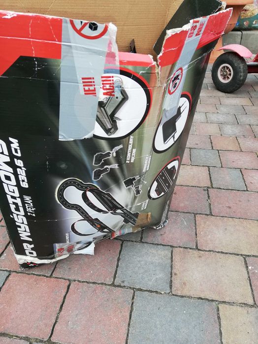 Tor elektryczny do aut