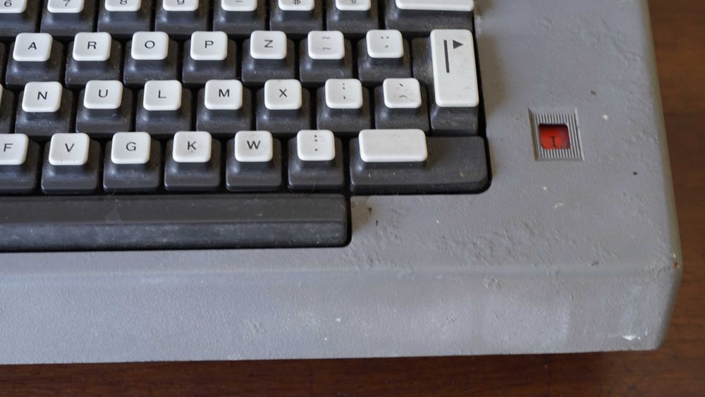 Máquina de Escrever Antiga Olivetti Ivrea