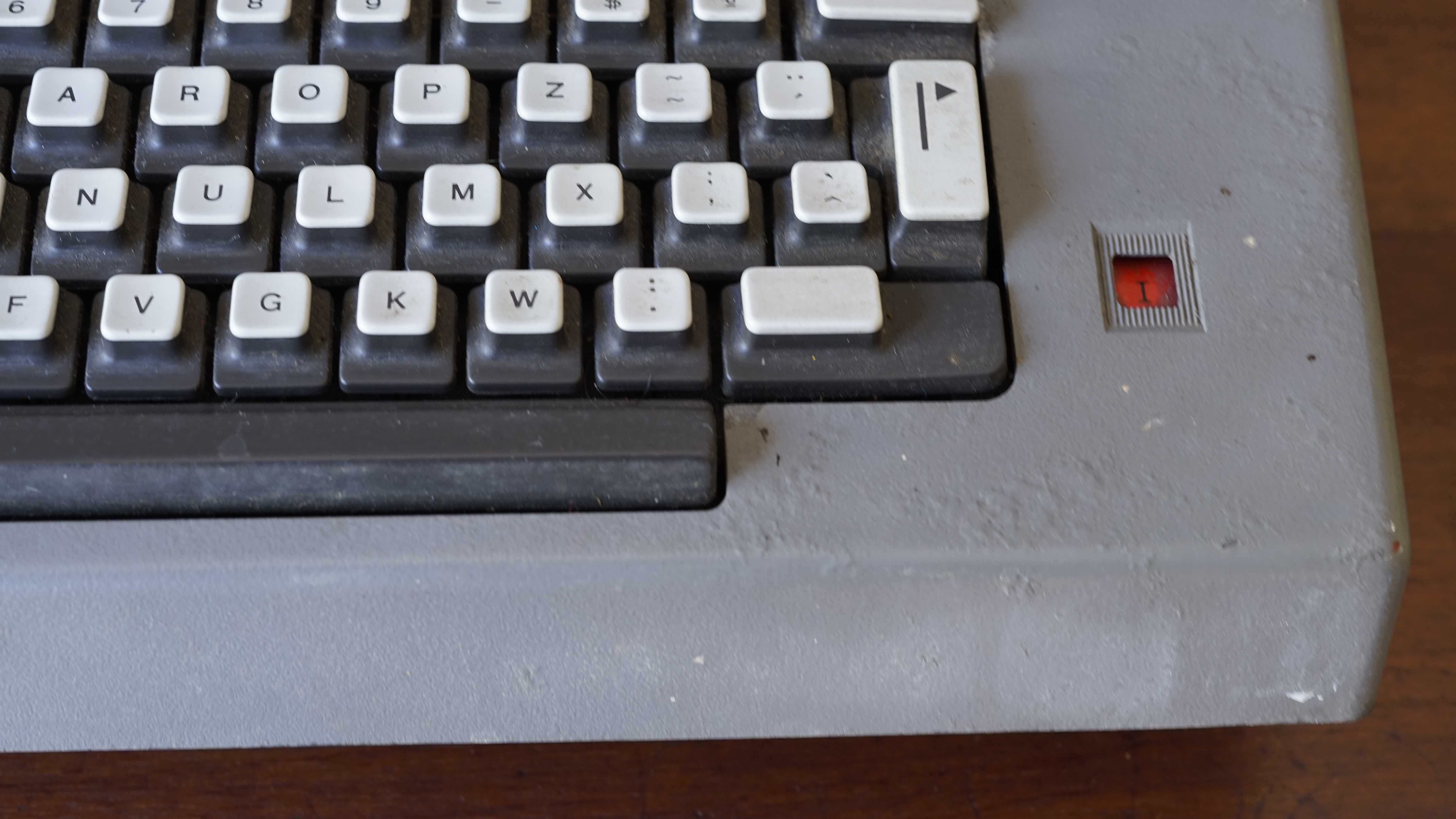 Máquina de Escrever Antiga Olivetti Ivrea