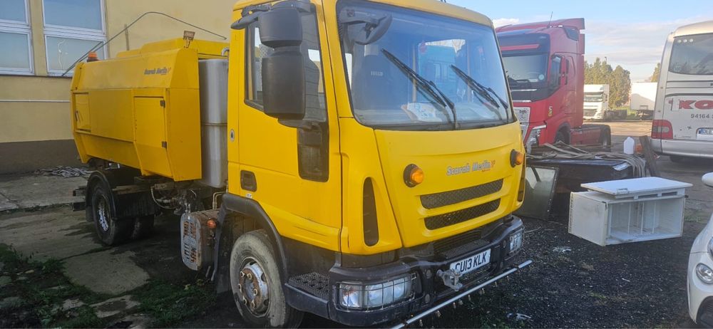 Iveco Eurocargo Scarab Merlin XP Zamiatarka uliczna (pług piaskarka)