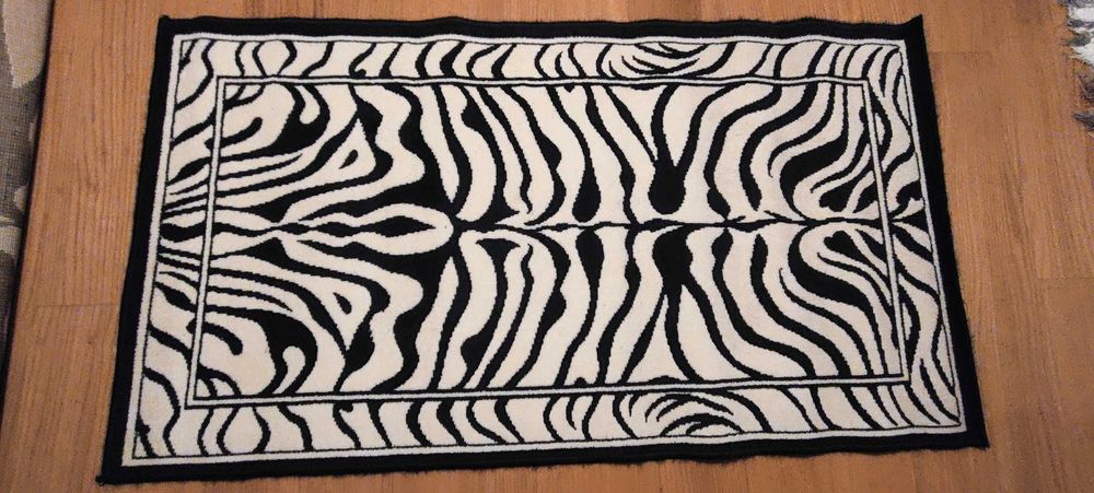 Conjunto de 2 tapetes 160 x 230 e 80 x 150 beije e preto