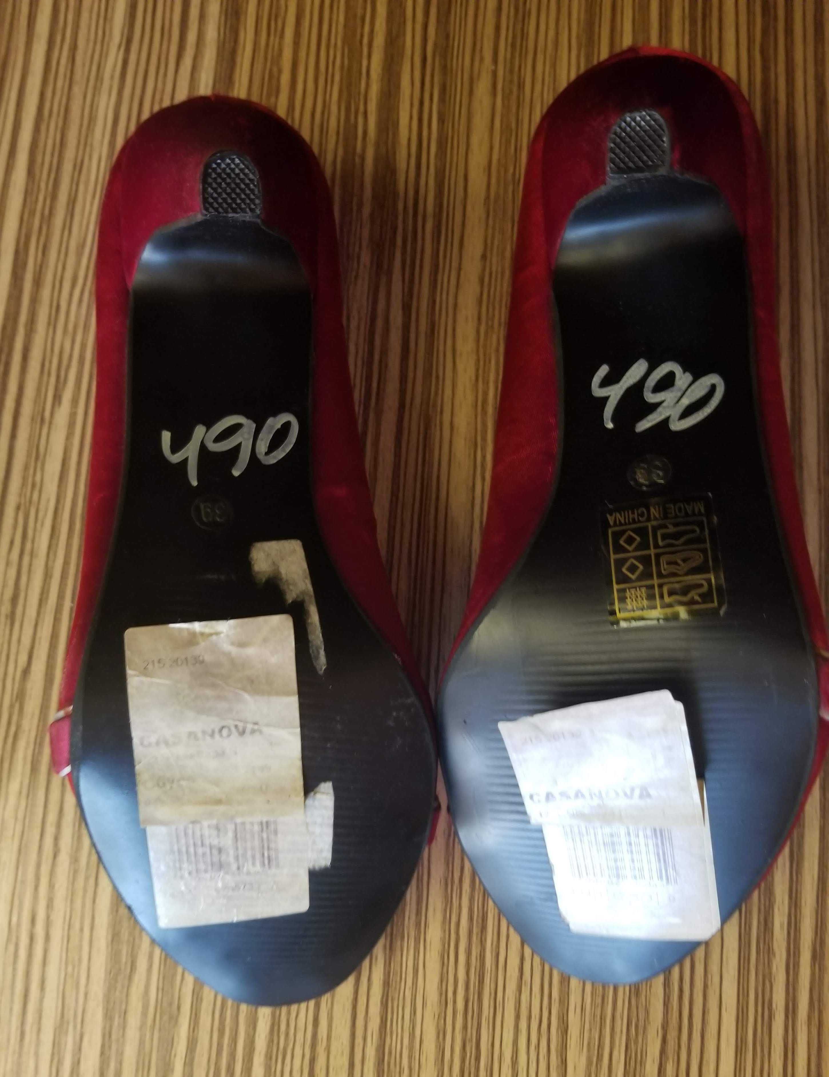 Туфлі червоні Emilia нар. 39 по устілці 25 см каблук 6 см демісезон