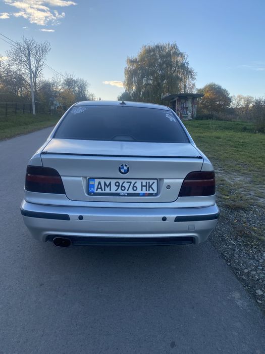 Продам BMW E39 520i (2700$ + ТОРГ)