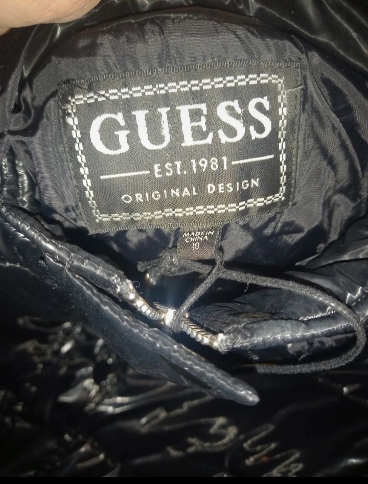 Kurtka guess 140