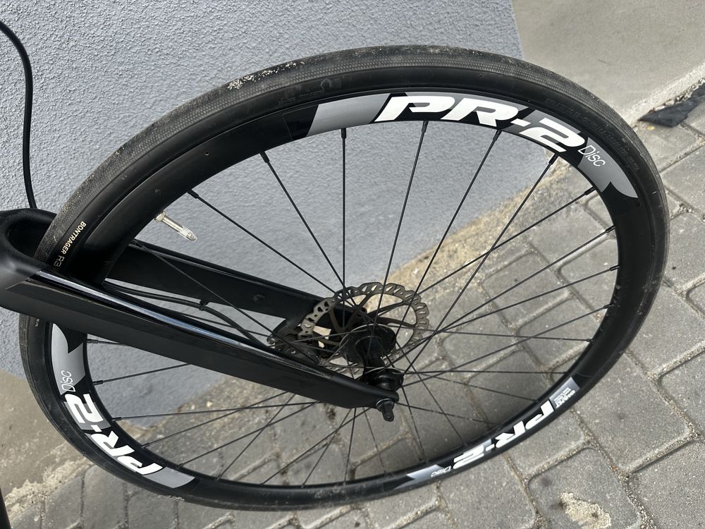 Продам Велосипед GIANT FASTROAD карбоновий