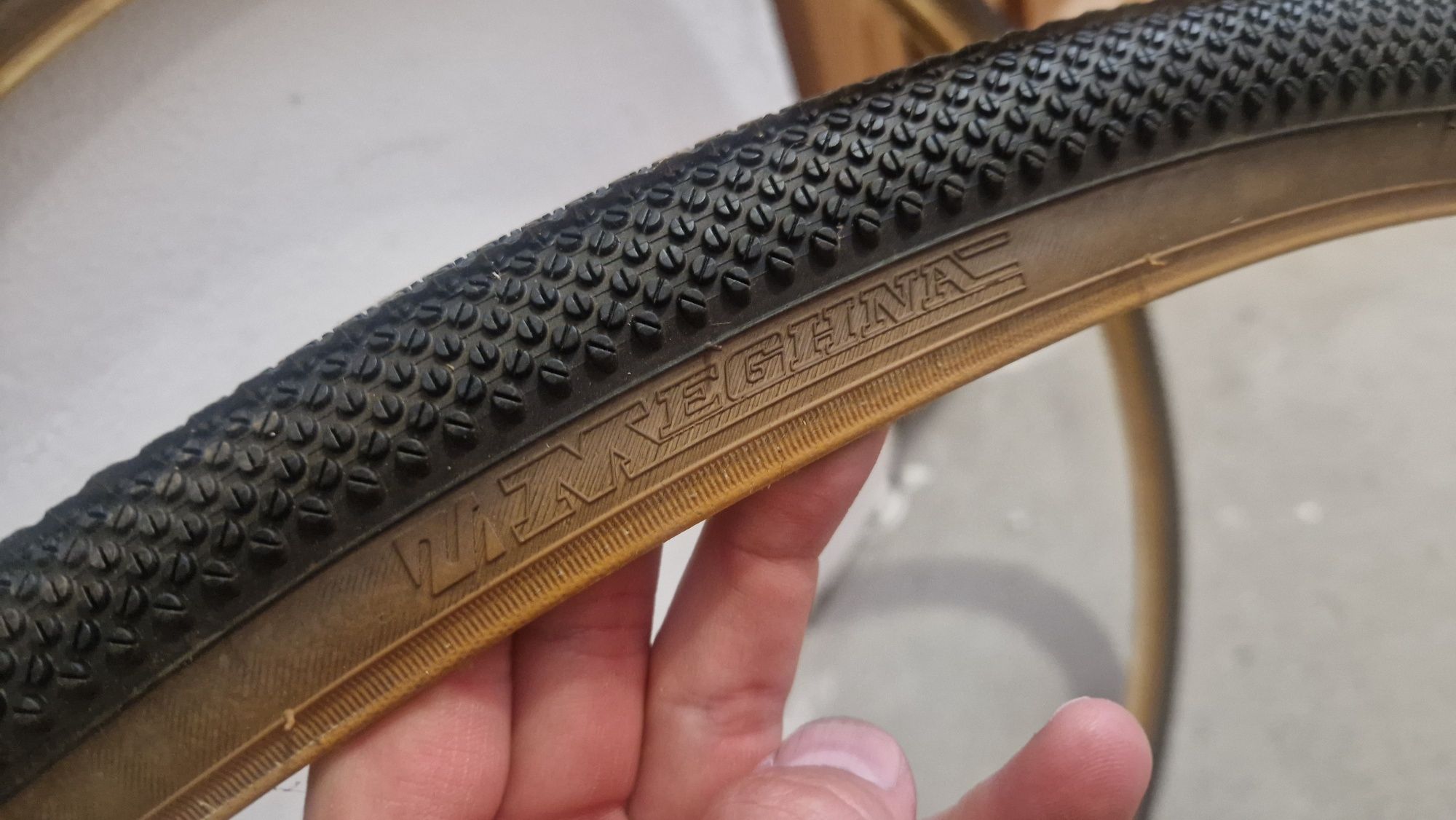 Nowe opony rowerowe  para gravel Meghna 622x 32 jak Schwalbe g-one