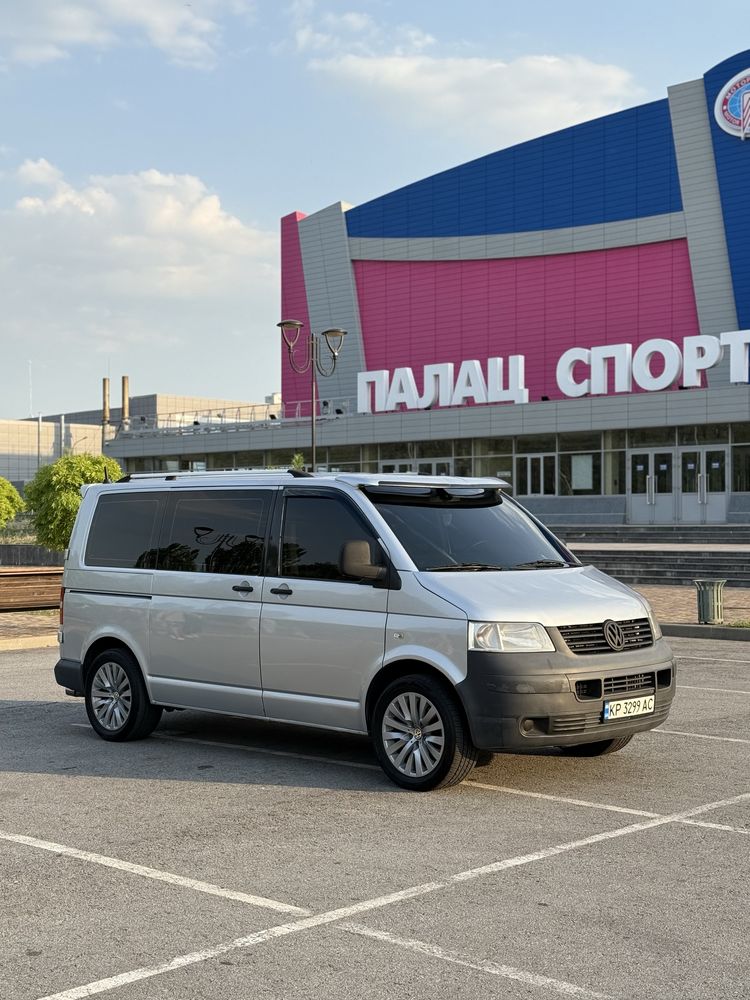 Volkswagen T5 2.5 Пасажир