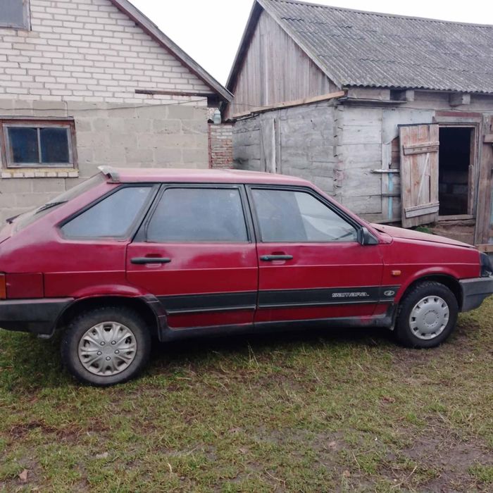 Продам ваз 2109.