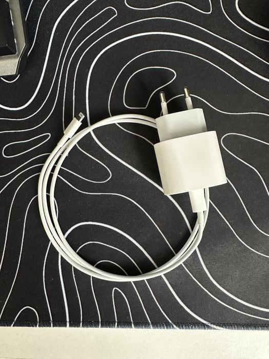 Комплект блок та кабель зарядка на айфон