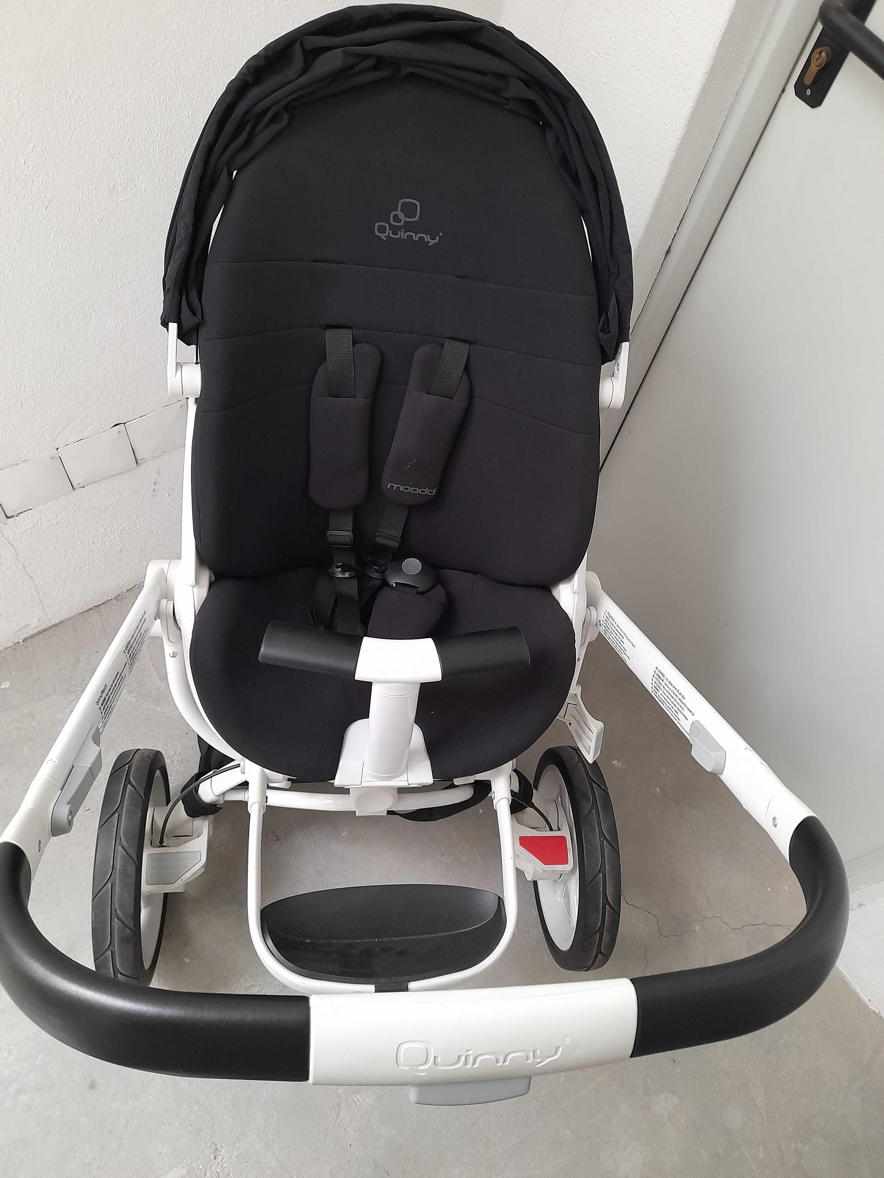 Carrinho de bebé Quinny Mood e babycoque da cybex