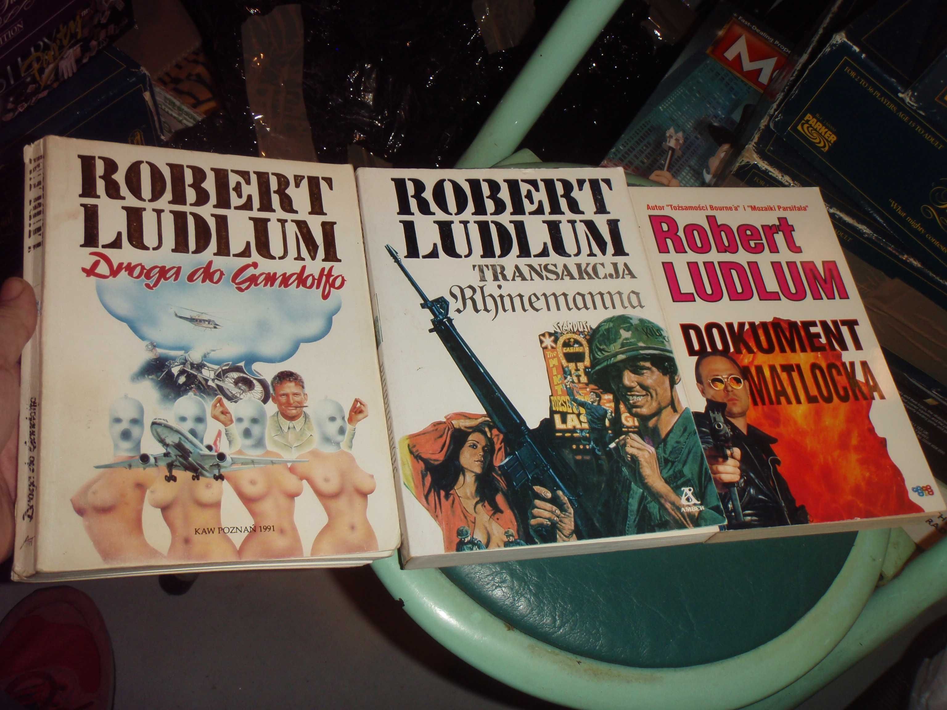 Robert Ludlum 5 książek: Tożsamość Bourne'a Manuskrypt Chancellora + 3
