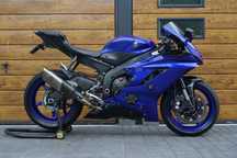 Yamaha R6 Yamaha R6 Yamaha YZF-R6 RJ27 Akrapović Niebieska R6 R1 2017 Zamiana