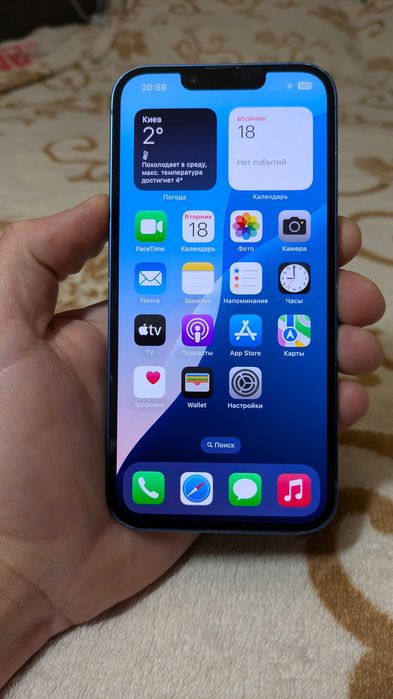 iPhone 13 • 128 GB • Blue