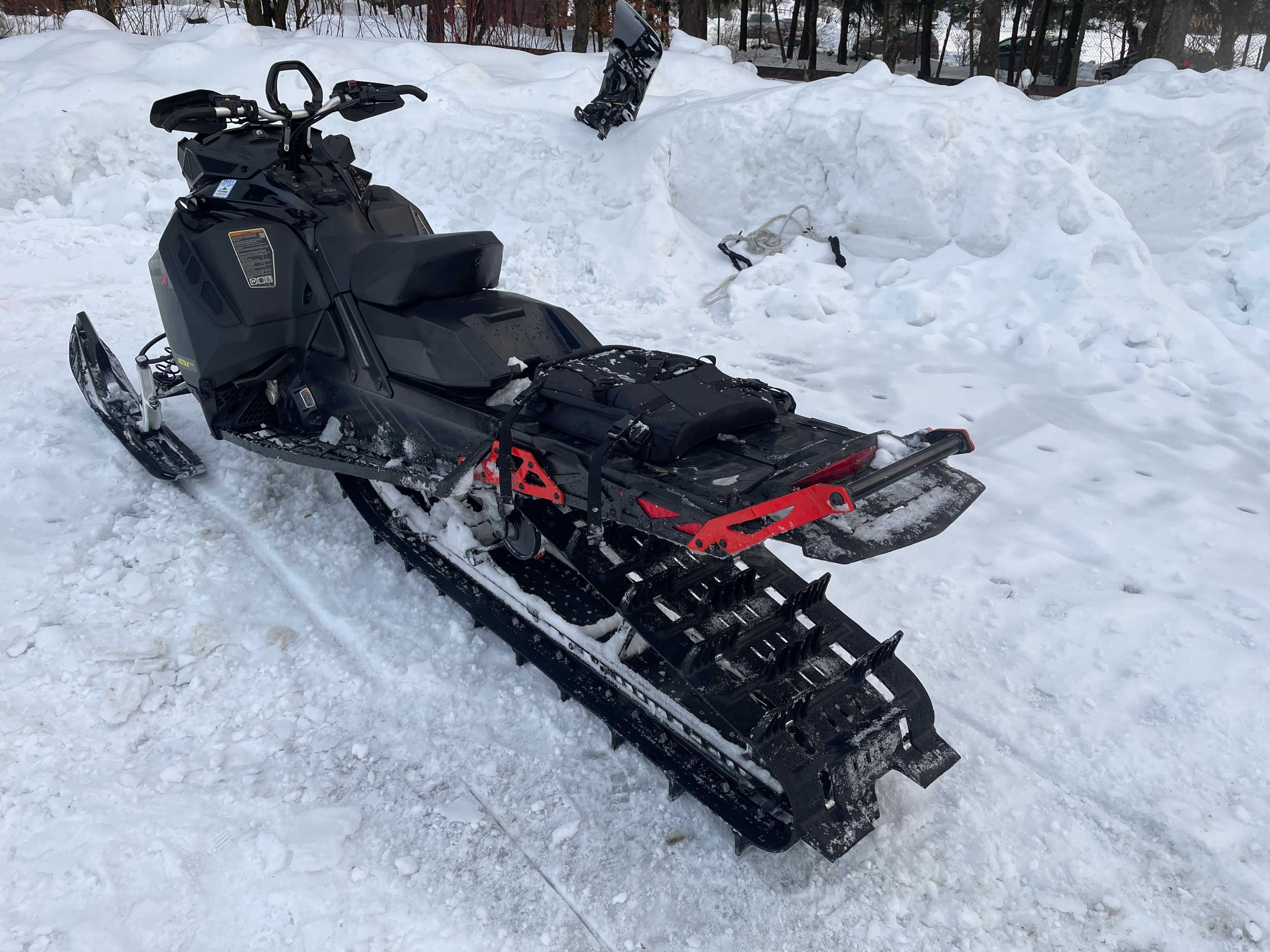 Ski Doo Summit X 850 Expert z Shot-em,