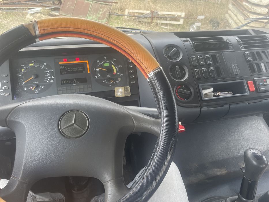 MERCEDES ATEGO najazd, laweta , pomoc drogowa , specjalny