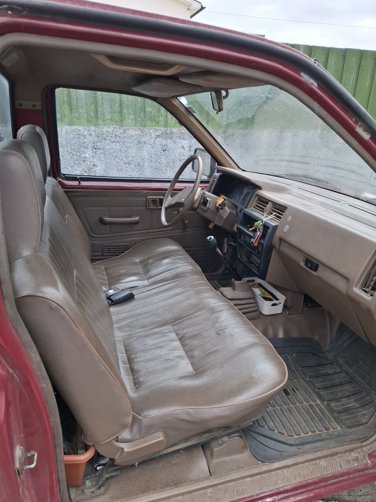 carrinha Nissan D21