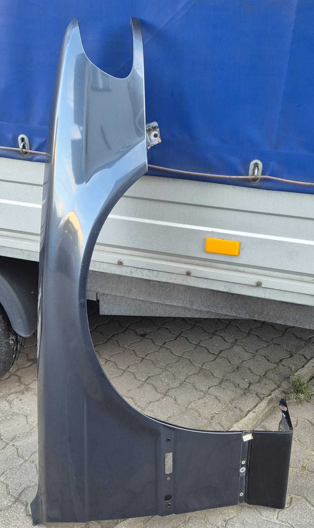 Błotnik Przedni Prawy BMW E38 SERIA7 (94-01r.) Oryginalny Kolor Grafit