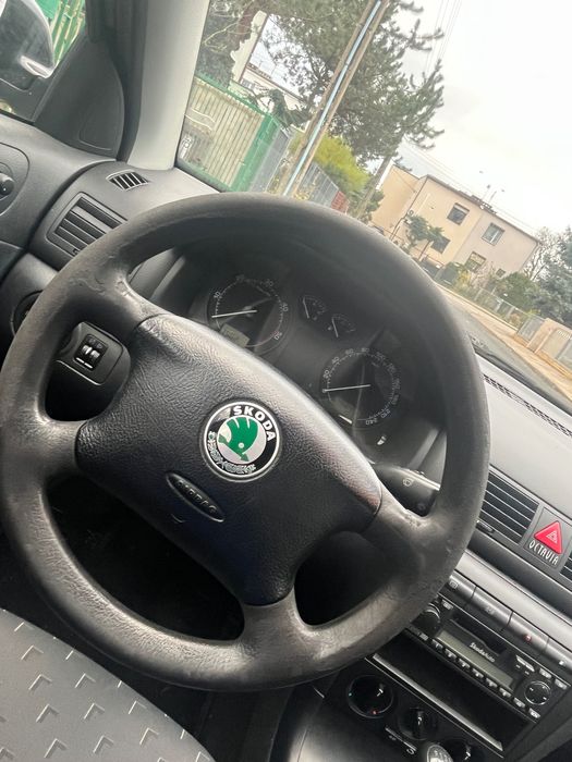 Samochód osobowy Skoda Octavia