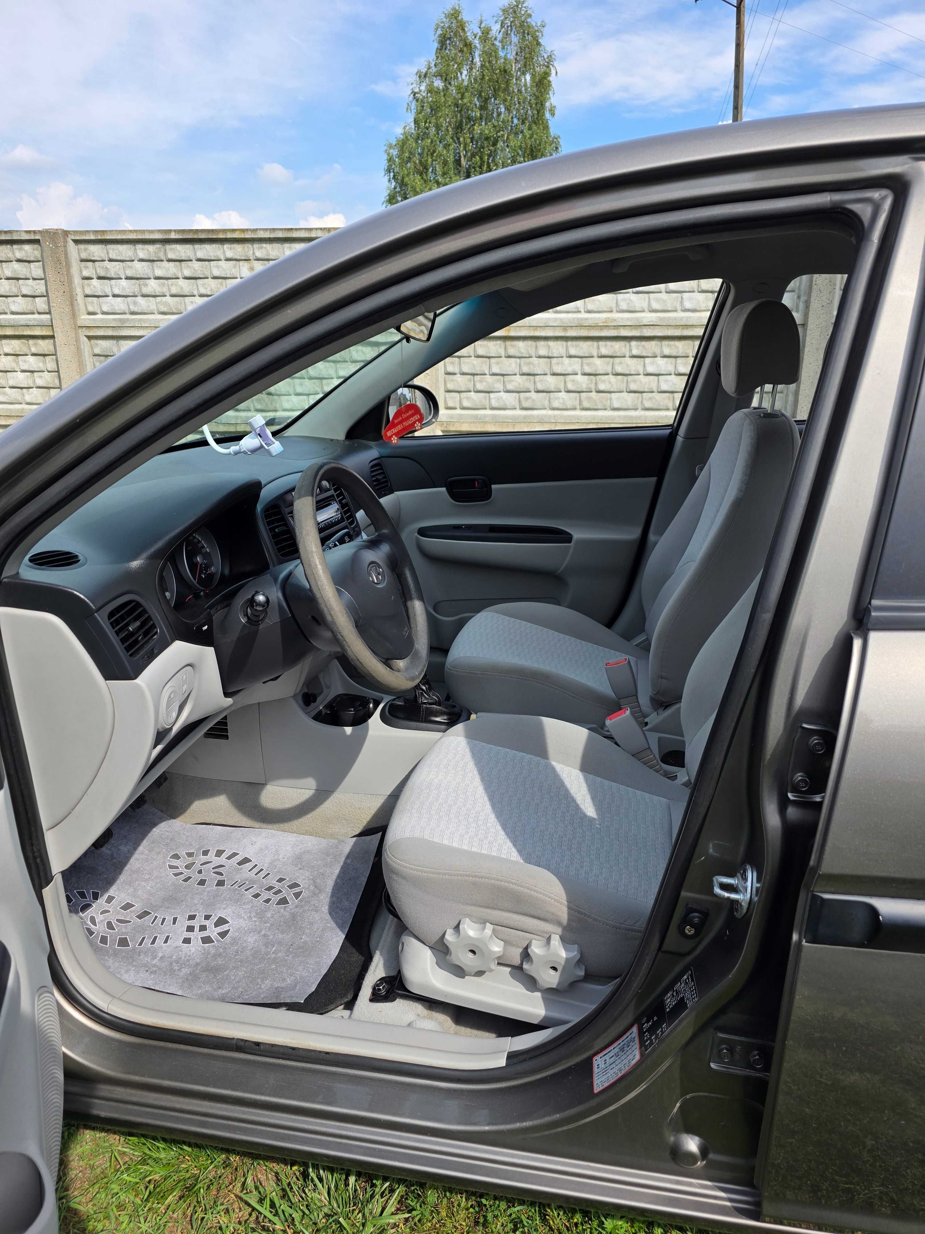 HYUNDAI Accent sedan disel