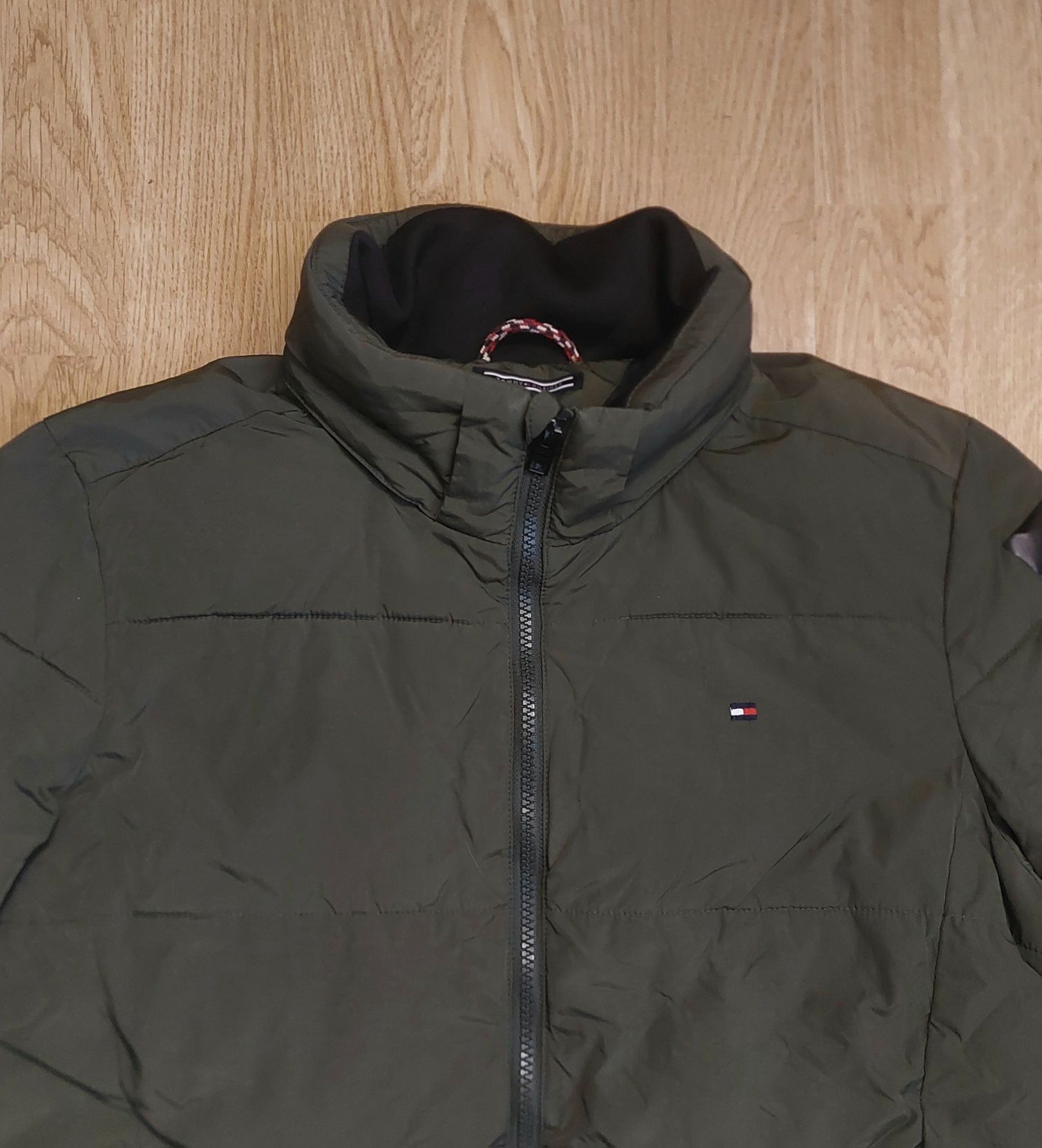 Kurtka zimowa Tommy Hilfiger Regular Fit r. 164 cm 13-15 Lat