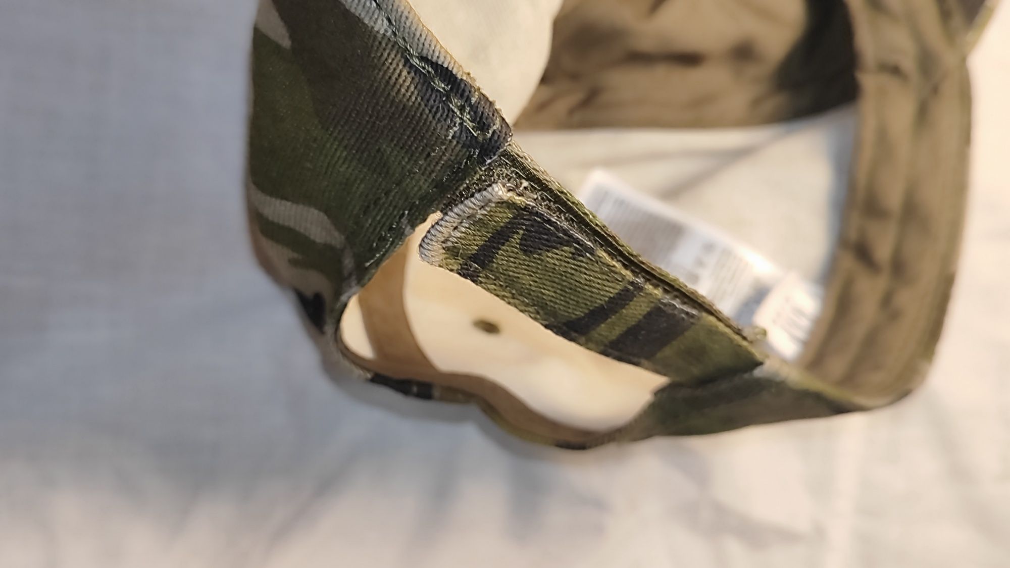 Продам оригінальну кепку gap