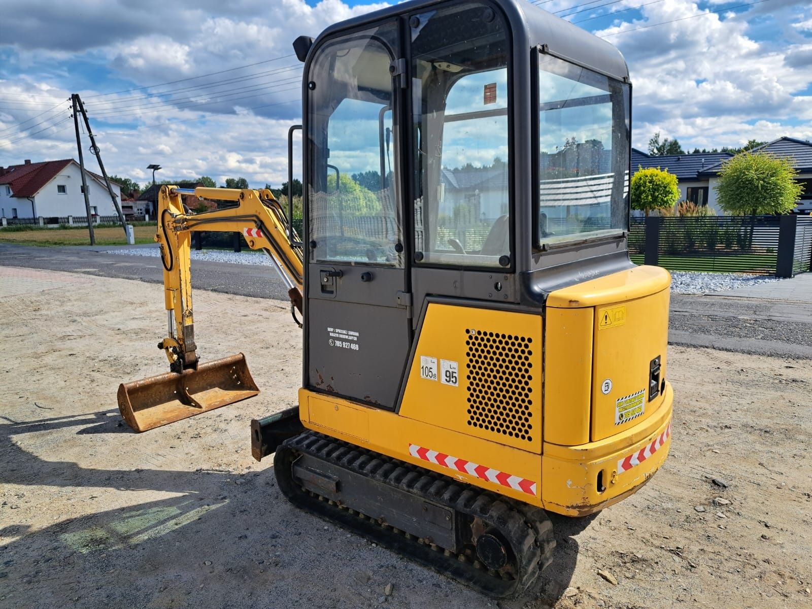 Minikoparka bobcat 2000r