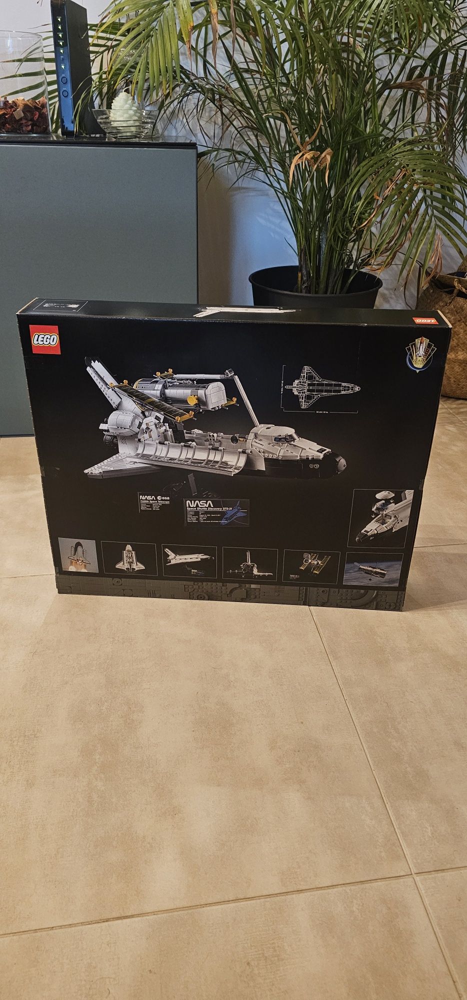 Lego Space Shuttle Discovery (10238)