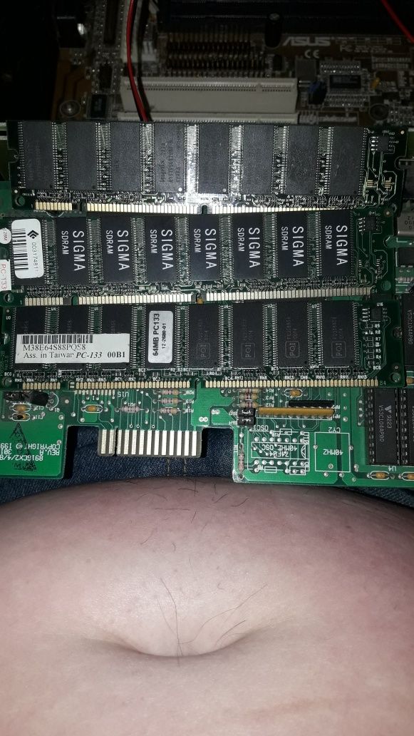 Płyta główna z procesorem Intel i 3 listwy Ramu
