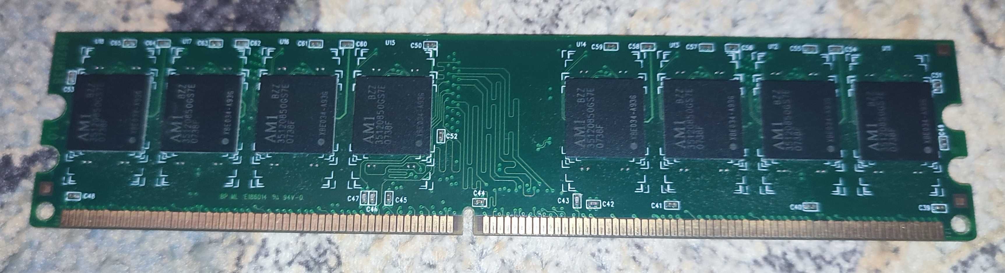 Оперативна память DDR2 UNB PC2-5200 1Gb