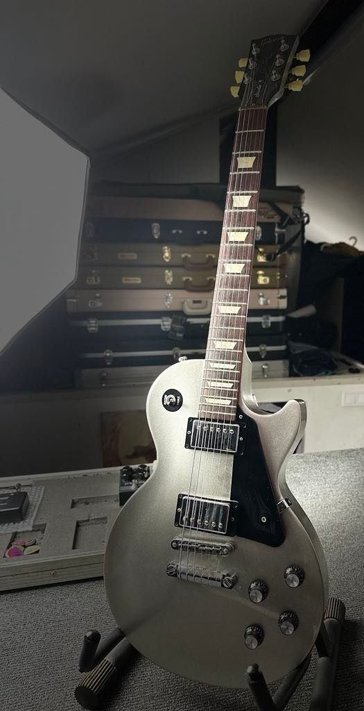 Gibson Les Paul STUDIO Silver