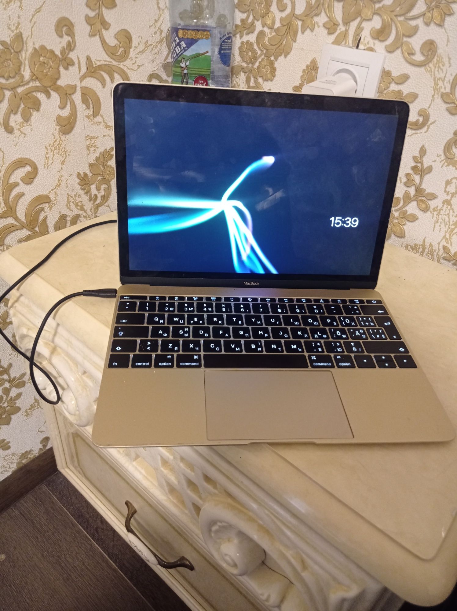продам MacBook air