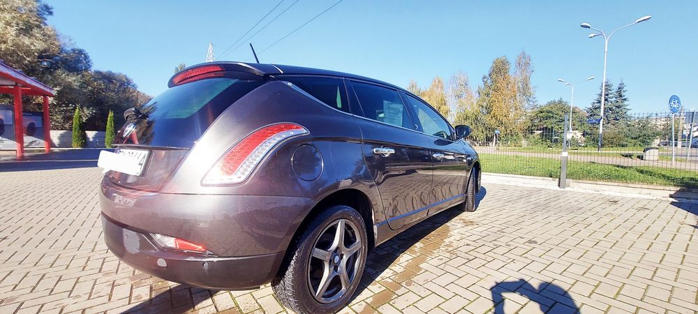 Sprzedam Lancia Delta 1.4 125km