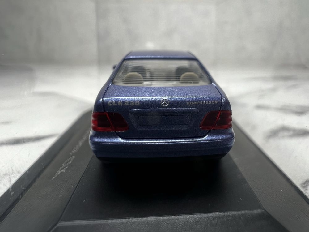 Mercedes CLK 1:87 модель машинка Herpa made in Germany