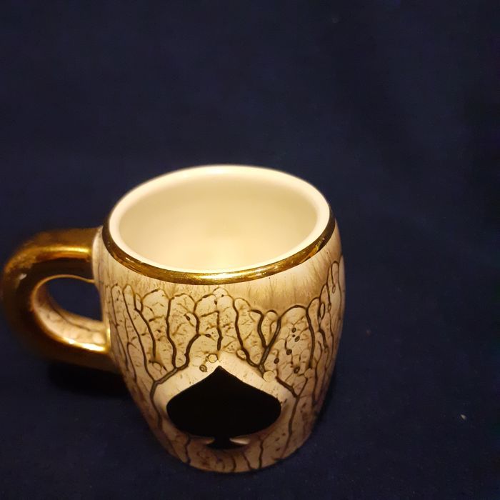 Chávena antiga decorativa
