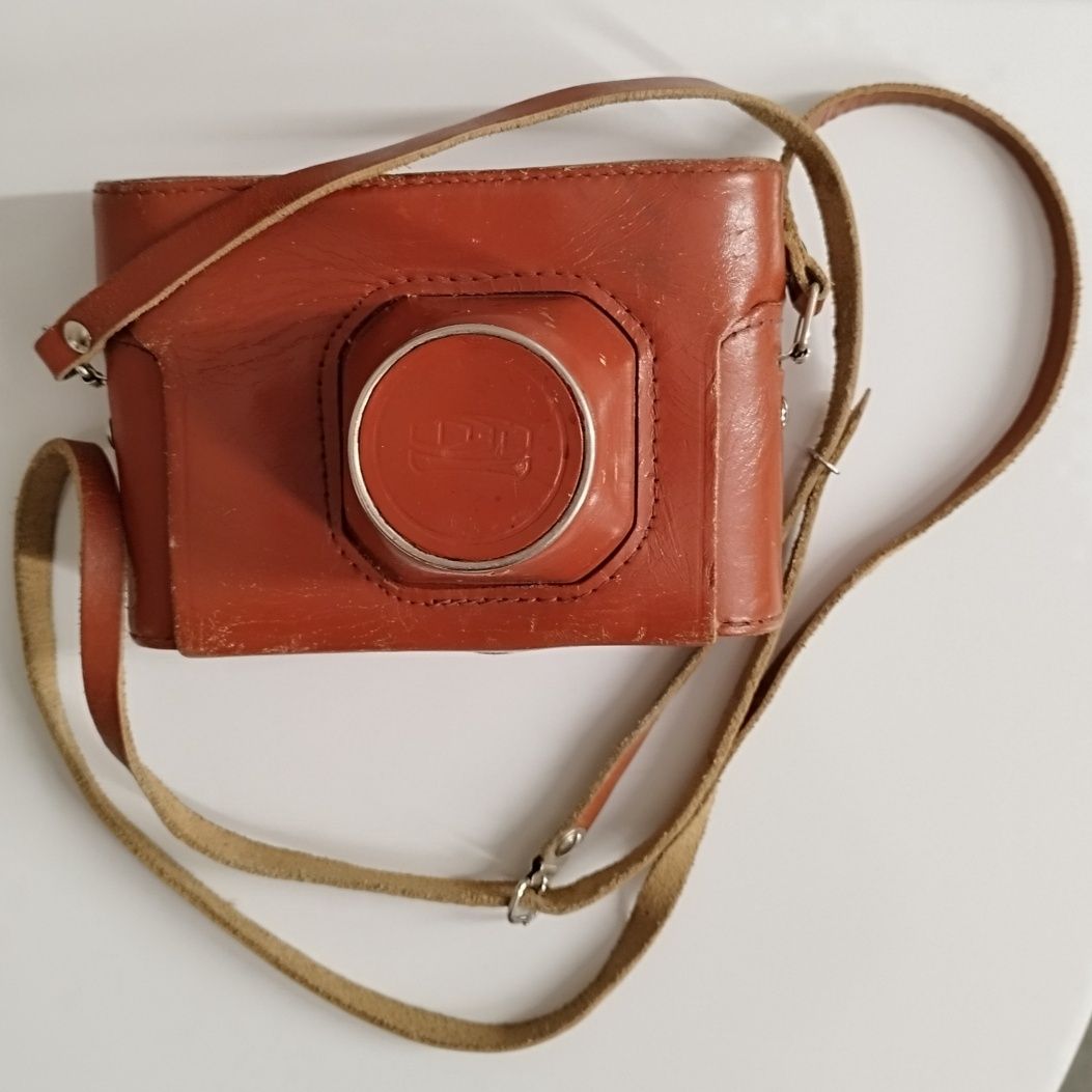 Aparat analogowy FED 5B z obiektywem Industar 61L/D 2,8/55 + ETUI
