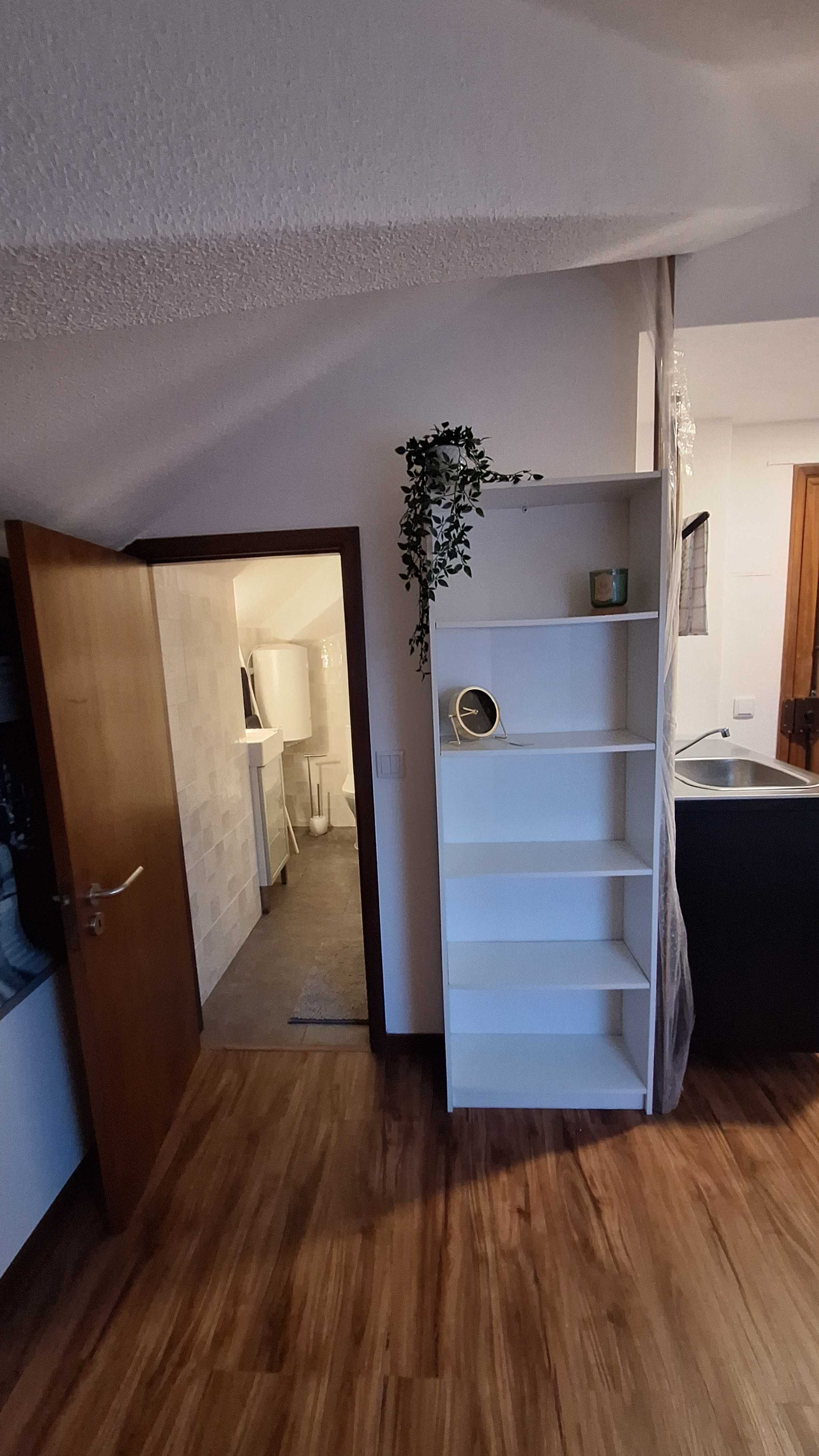 Quarto para estudante