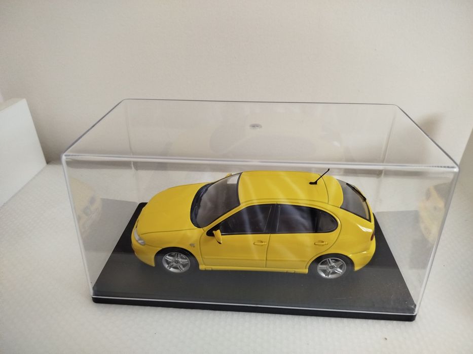 Miniatura Seat Leon Cupra V6 Nova 1/24