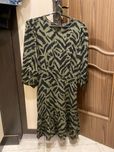 Продам сукню F&F