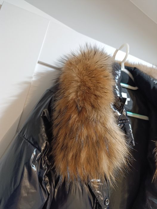 Duże i grube Obszycie do kaptura z naturalnego lisa, jenota