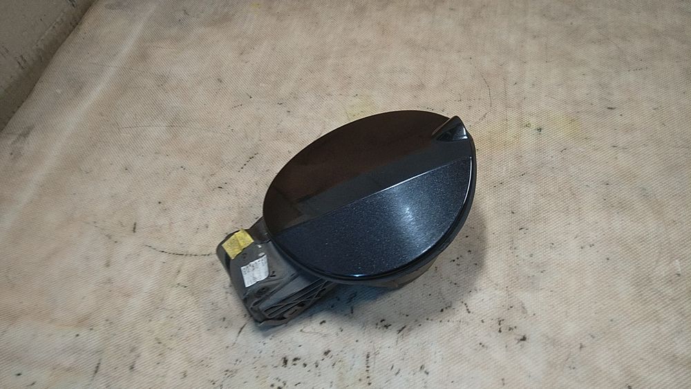 ) Ibiza IV 6J klapka wlewu paliwa LC9Z