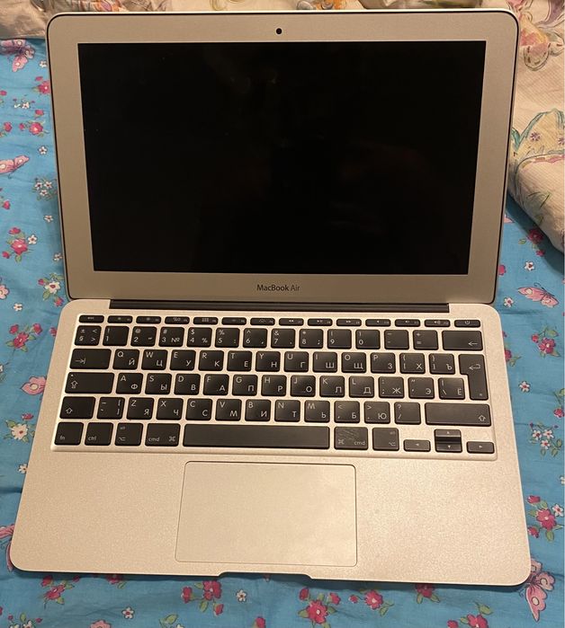 Apple MacBook Air 11