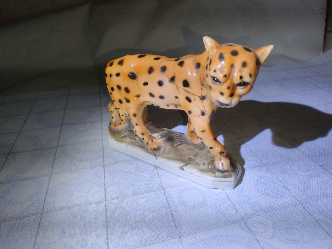 Антикварная фарфоровая статуэтка Дикая кошка 1920-1930 год Германия
