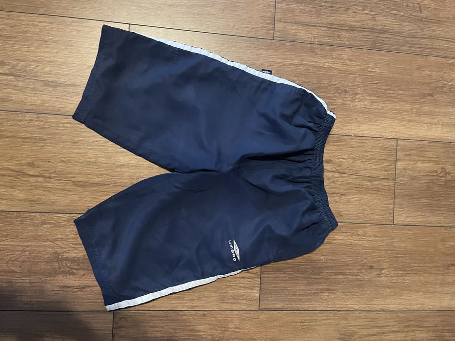 Sportowe spodenki firmy Umbro ,rozmiar 158